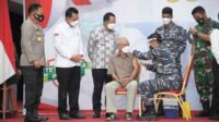 Tinjau Vaksinasi Booster, Mendagri RI Puji Pencapaian Tingginya Vaksinasi di Kepri (1)