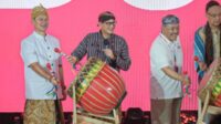 Bangkitkan Iven di Daerah, Menpar Sandi Luncurkan Karisma Event Nusantara 2023 Bangkitkan Iven di Daerah, Menpar Sandi Luncurkan Karisma Event Nusantara 2023