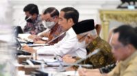 Presiden Instruksikan Mendag dan Bulog Stabilkan Harga Beras Presiden Instruksikan Mendag dan Bulog Stabilkan Harga Beras
