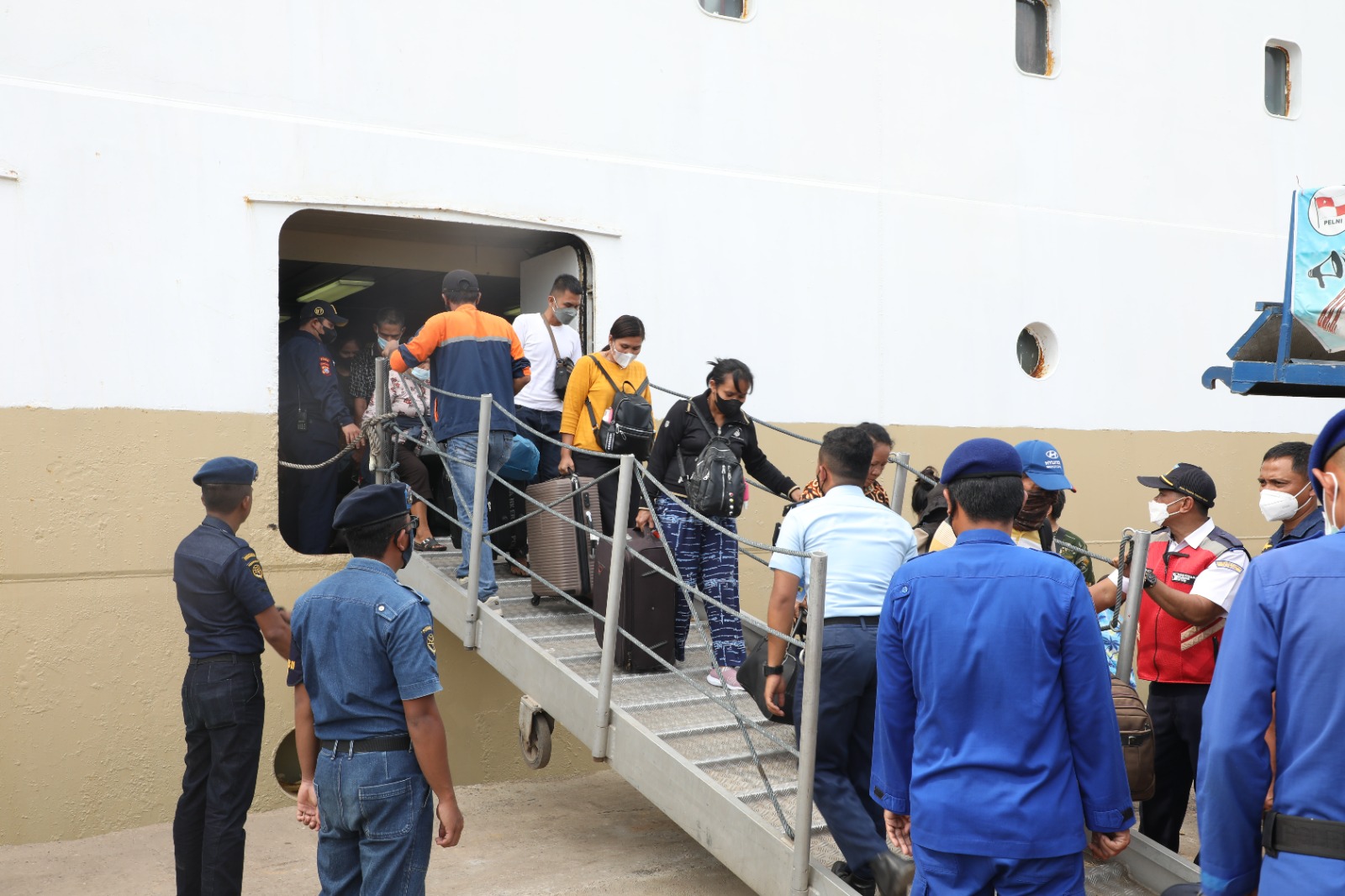 Arus Balik Lebaran Idul Fitri, Penumpang di Bandara dan Pelabuhan Batam Diprediksi Meningkat Drastis