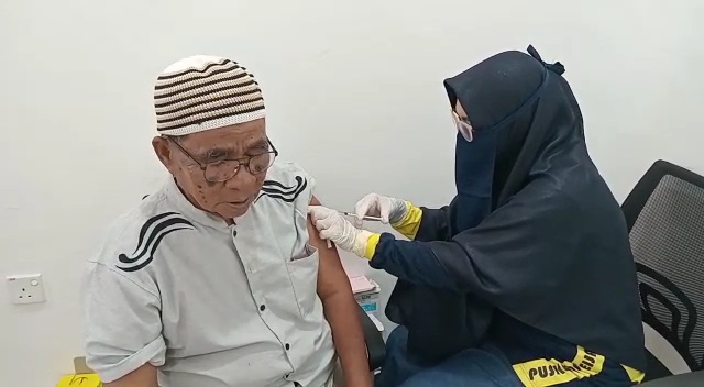 222 CJH di Tanjungpinang Suntik Vaksin Meningitis