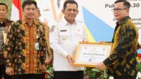 Pemprov Kepri dan BPJS Ketenagakerjaan Serahkan Anugrah Paritrana Award 2022 Pemprov Kepri dan BPJS Ketenagakerjaan Serahkan Anugrah Paritrana Award 2022