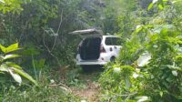 Supir Hilang Konsentrasi, Avanza Masuk Hutan Simpang Kota Piring