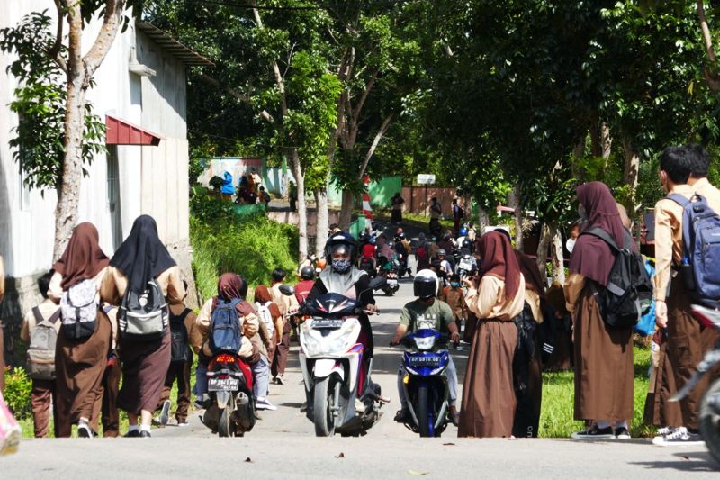 Siswa SD dan SMP se- Tanjungpinang Lulus 100 Persen