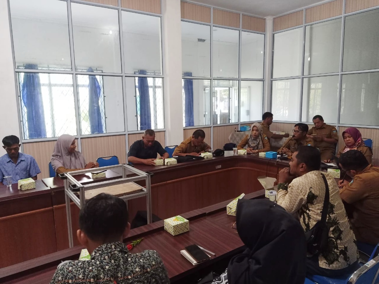 Pasutri Jabat dan Kades dan Sekdes Termasuk Nepotisme