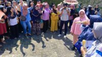 Tak Gajian 3 Bulan, Ratusan Karyawan PT Busana Mogok Kerja