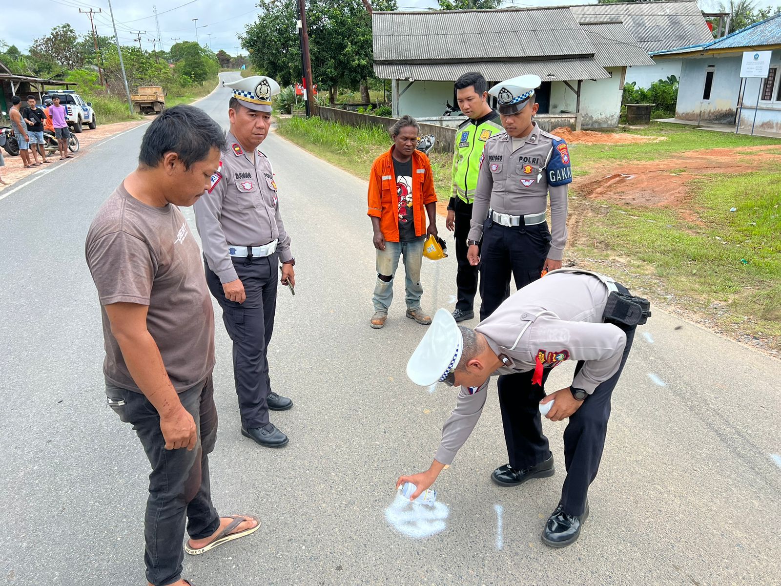 Laka Maut di Bintan, Pengendara Sepeda Motor Tewas Usai Tabrak Truk