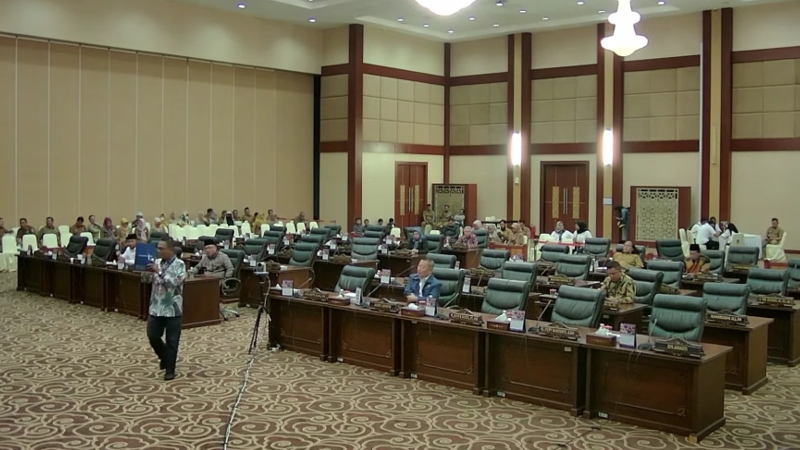 Seluruh Fraksi DPRD Provinsi Kepri Setujui Perubahan RPJMD 2021-2026