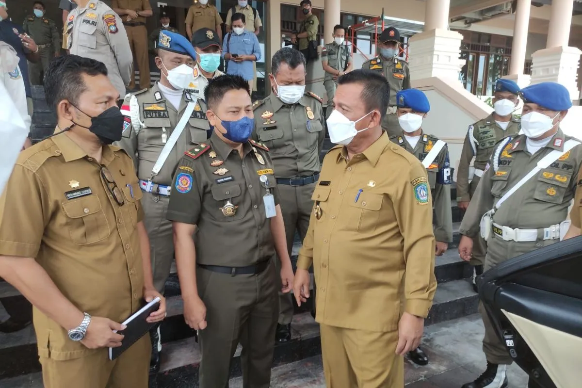 Gubernur Ansar Membuka Pelatihan dan Bimbingan Satpol PP dan Gulkar Se-prov Kepri di Hotel Comforta Tanjungpinang