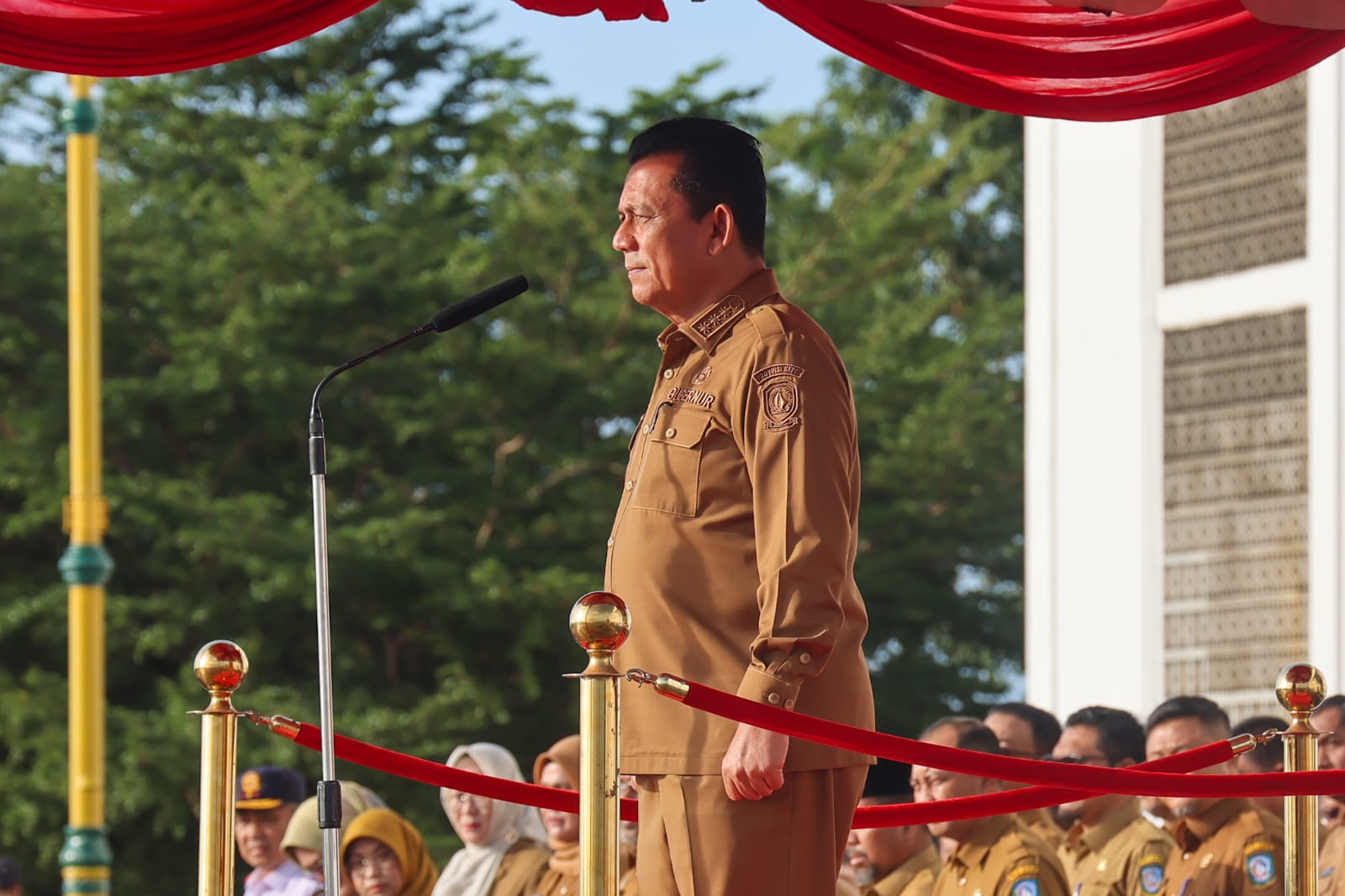 Pimpin Apel Awal Tahun, Gubernur Ansar: Tingkatkan Kinerja dan Jaga Kekompakan