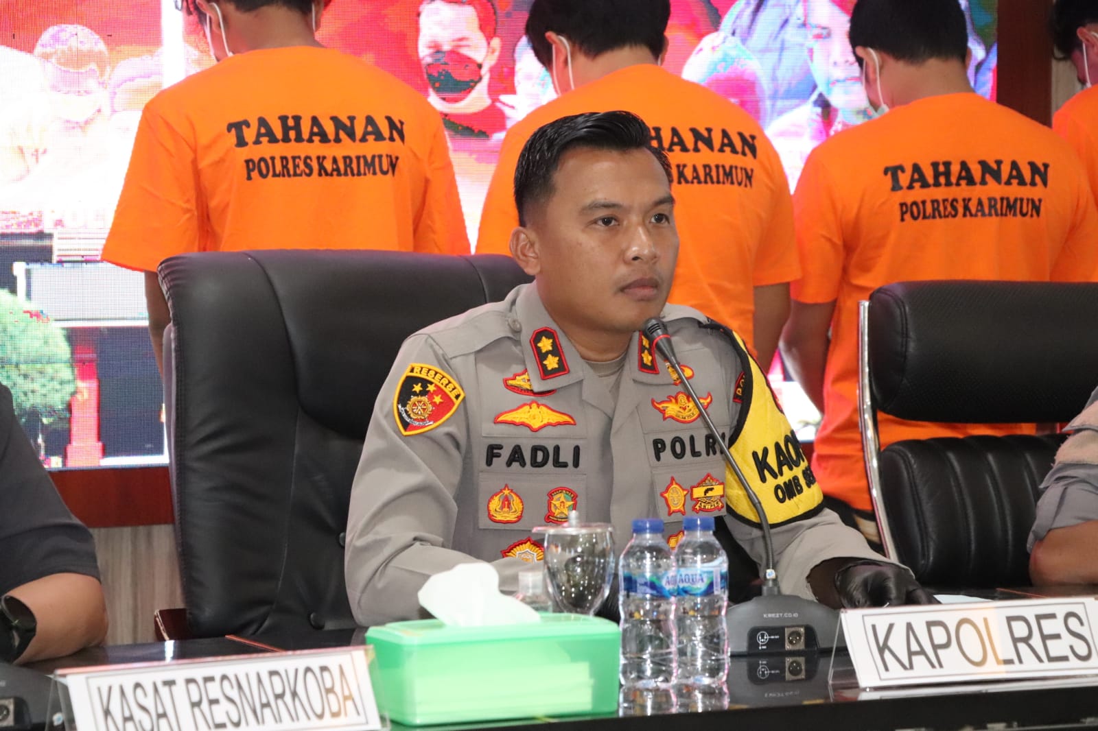 Mengawali 2024, Polres Karimun Ciduk 6 Pengedar Narkoba, Sita 1,2 Kilogram Sabu dan Ratusan Ekstasi