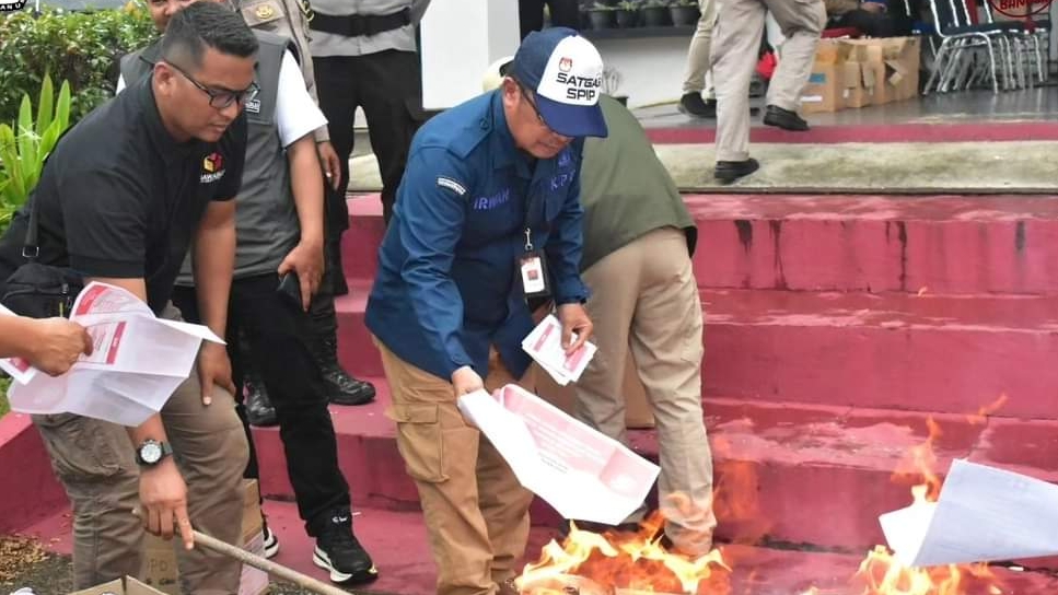 1.027 Surat Suara Pemilu di Bintan Dimusnahkan