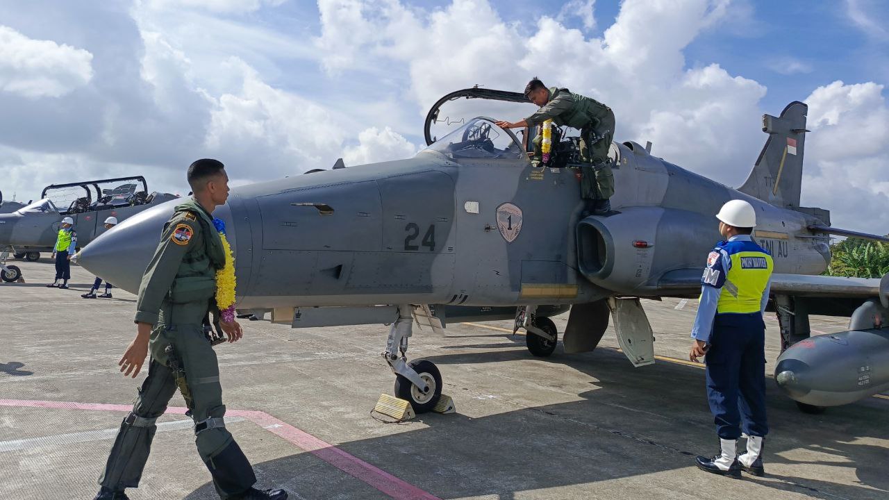 Tiga "Elang Khatulistiwa" Mendarat di Tanjungpinang