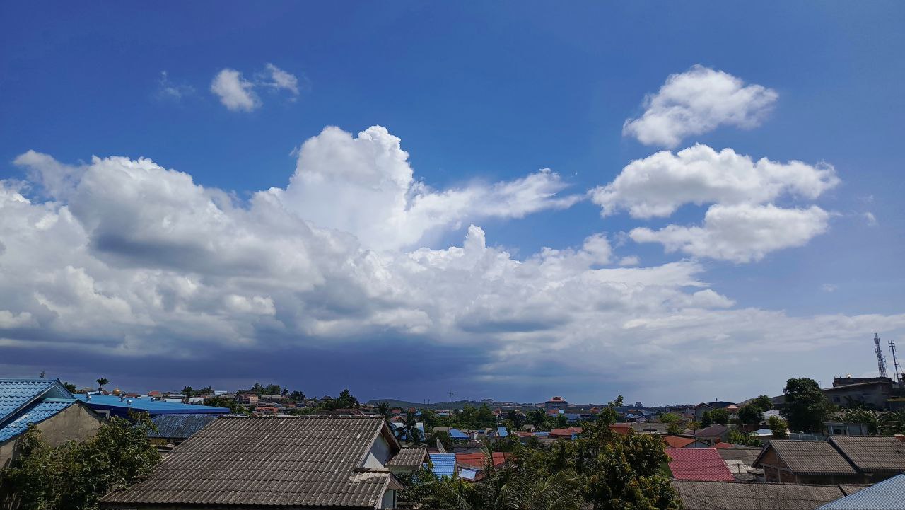 Prakiraan Cuaca Kepri 23 Maret: Cerah Berawan Mendominasi