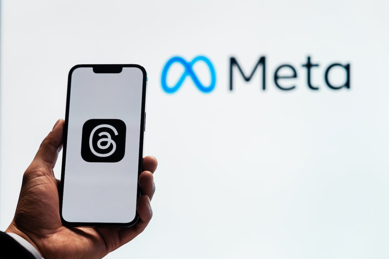 Meta Raih Rekor Pendapatan Tertinggi USD 40,1 Miliar di 2023.