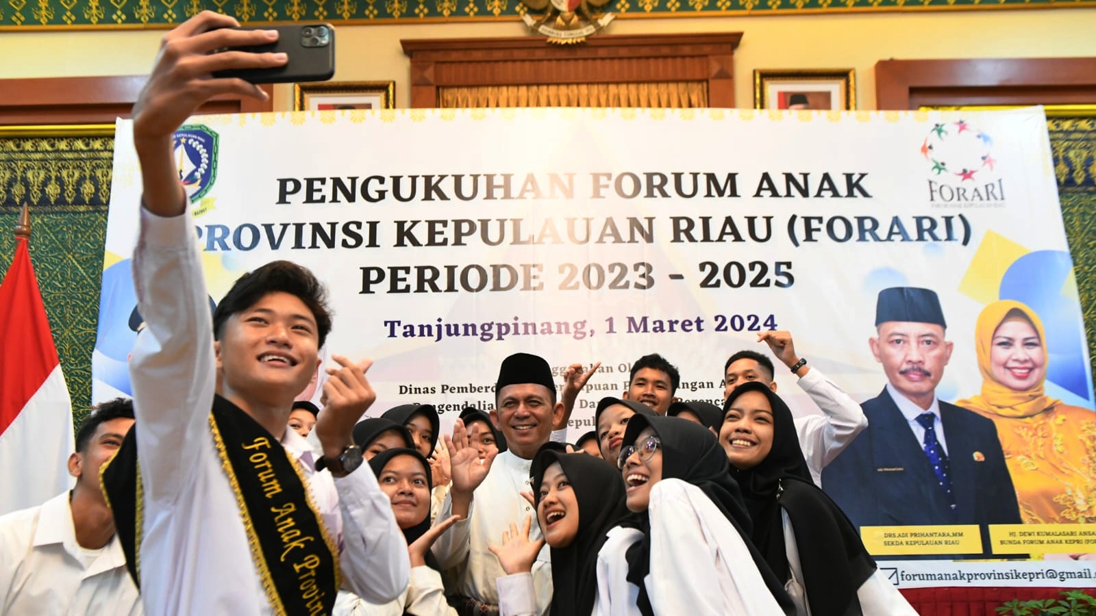 Kukuhkan Pengurus FORARI Kepri, Ansar Tekankan Anak-Anak Kunci Masa Depan Kepri