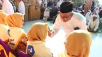 82 Calon Haji Bintan Berangkat Menuju Tanah Suci 82 Calon Haji Bintan Berangkat Menuju Tanah Suci