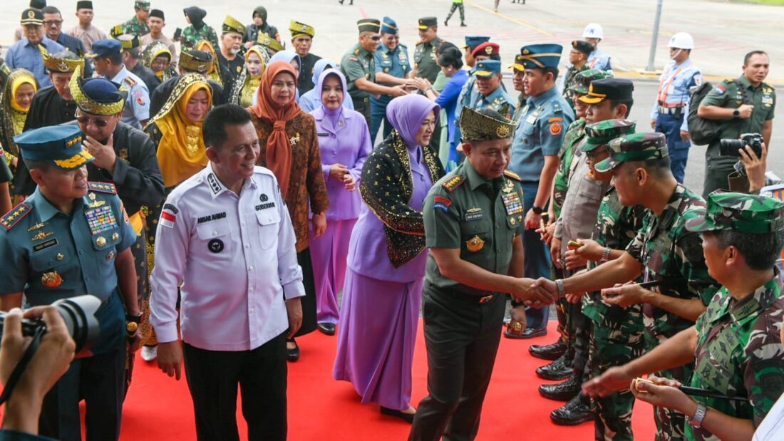 Panglima TNI Jenderal Agus Subiyanto Disambut Hangat di Kepri