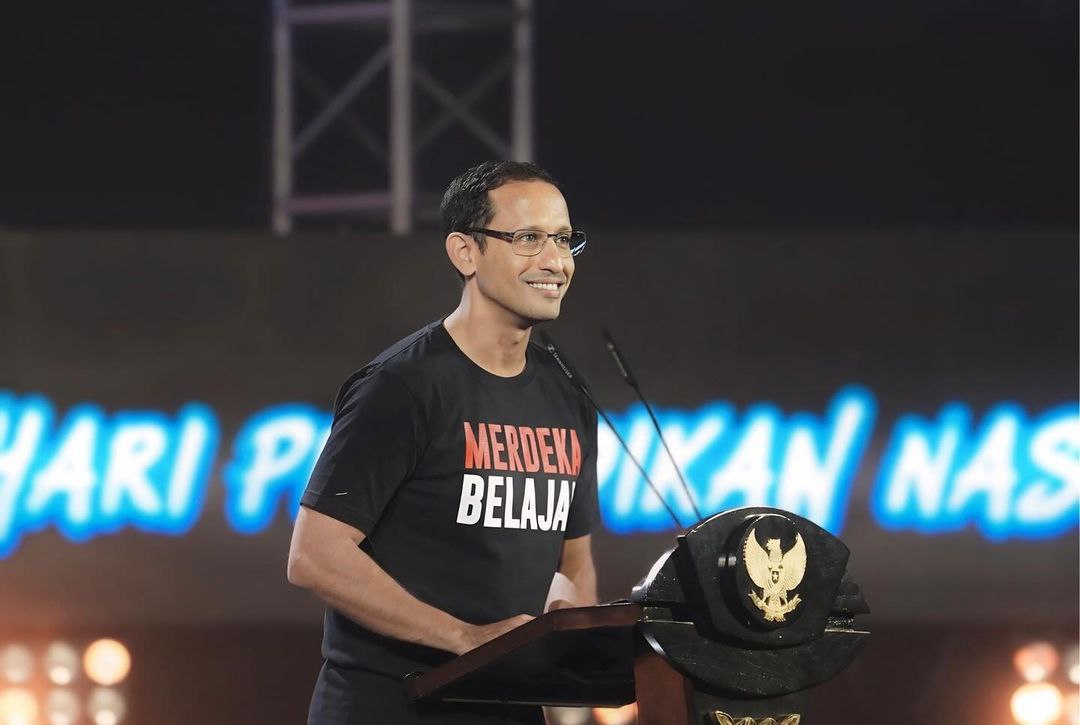 Mendikbud Ristek Batalkan Kenaikan UKT Tahun Ini