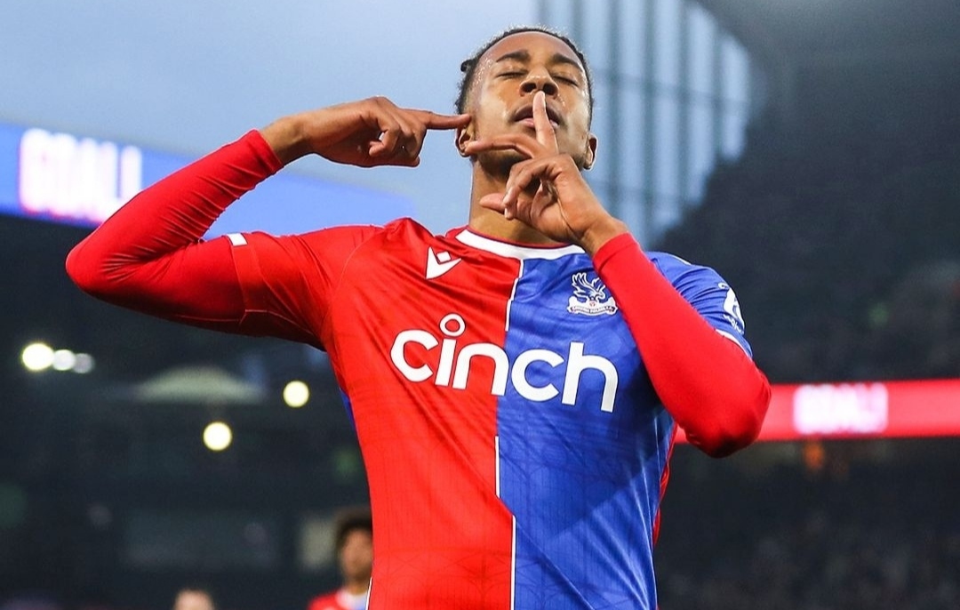 Crystal Palace Gilas Manchester United 4-0