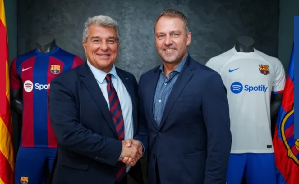 Hansi Flick Resmi Menukangi Barcelona