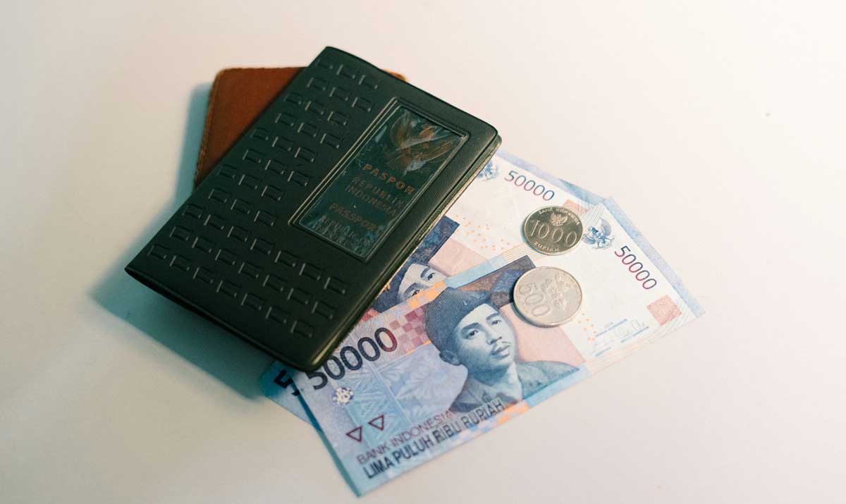 OJK Beberkan Delapan Kelompok Masyarakat Rentan Terjerat Pinjaman Online Ilegal