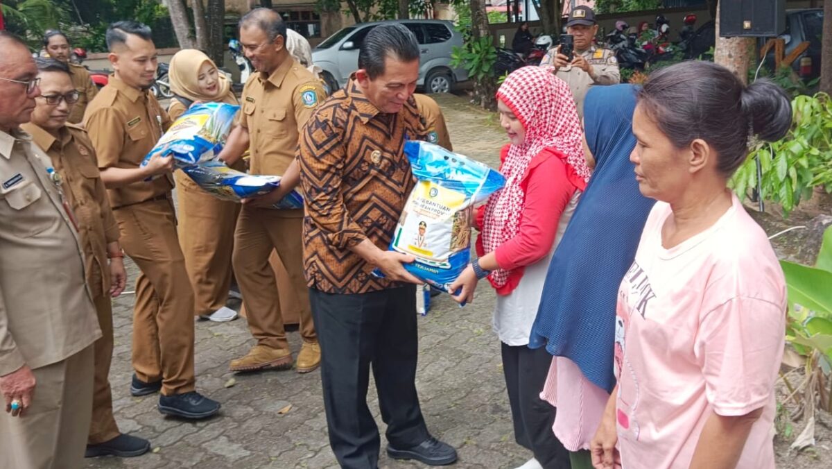 5 Ribu Keluarga di Tanjungpinang Dapat Bansos 10 Kilogram Beras