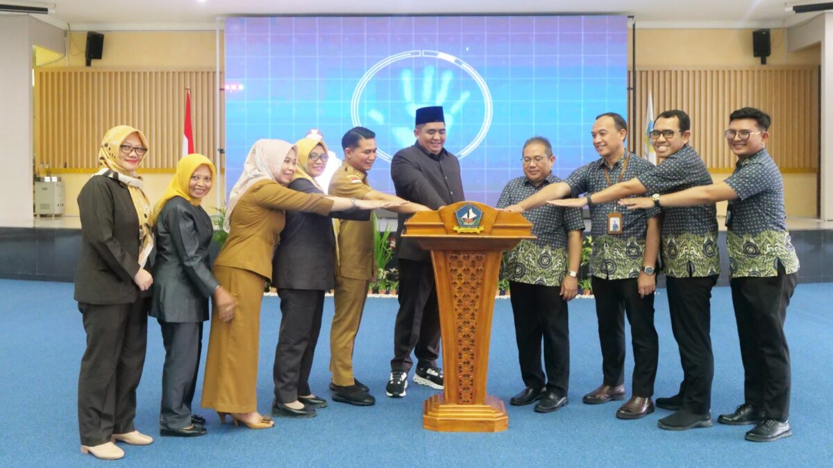 Kabupaten Bintan di Provinsi Kepulauan Riau (Kepri) menorehkan prestasi membanggakan dengan meraih penghargaan Universal Coverage Health (UHC) dari BPJS Kesehatan.
