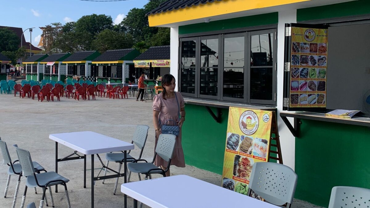 Anjung Cahaya Sepi Pengunjung, Pedagang Keluhkan Harga Sewa Mahal