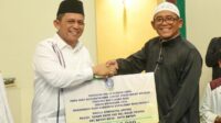 Gubernur Ansar Ahmad Ajak Masyarakat Perkuat Ibadah di Malam-Malam Terakhir Ramadhan