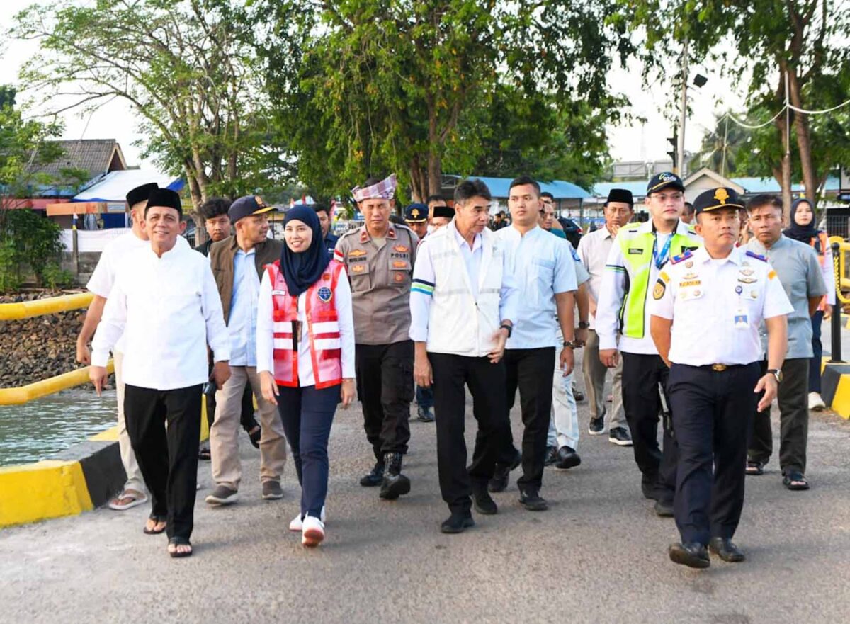 Gubernur Kepri Pastikan Kelancaran Arus Mudik di Pelabuhan Roro Tanjung Uban