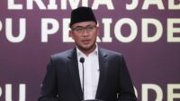 Dipecat DKPP, DPR Segera Siapkan Pengganti Hasyim Asy'ari Dipecat DKPP, DPR Segera Siapkan Pengganti Hasyim Asy'ari