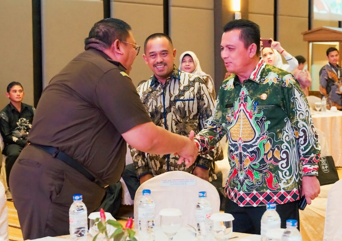 Rapat Koordinasi dan Penguatan Sinergi Kepala Daerah, KPK, Pimpinan Instansi dalam Upaya Pencegahan Korupsi Terintegrasi di Wilayah Kepulauan Riau di Ballroom Aston Hotel & Residence, Pelita, Kota Batam.