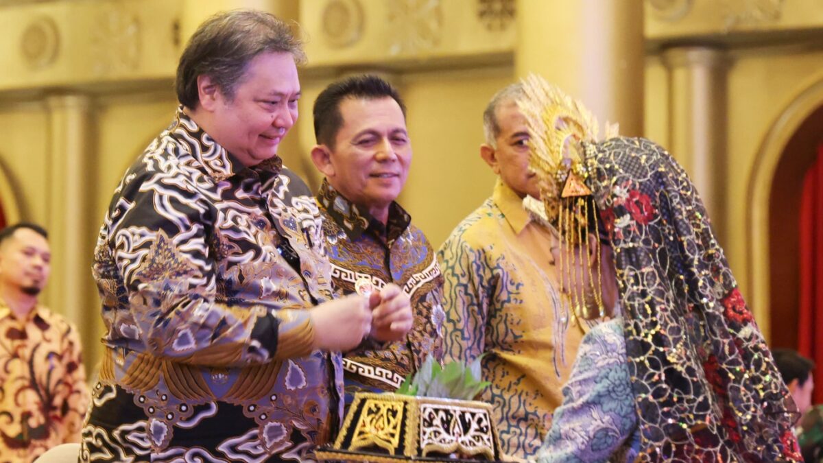 Peringatan Harkopnas ke-77 di Batam, Menko Airlangga Fokus Digitalisasi dan Modernisasi Koperasi