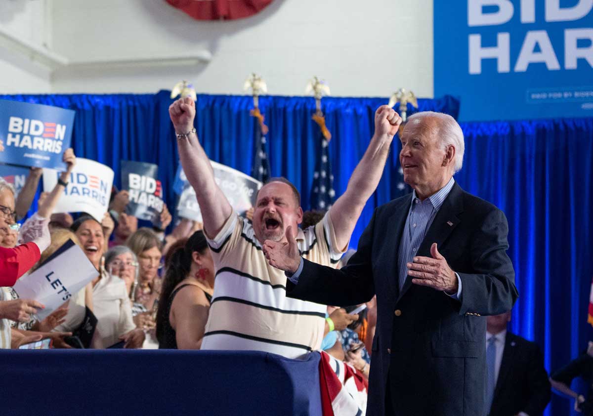 Joe Biden Lanjutkan Kampanye di Philadelphia Meski Tekanan Mundur dari Partai