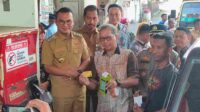 Pemko Tanjungpinang Luncurkan Kartu Kendali Untuk Atasi Antrian Panjang Solar Subsidi Pemko Tanjungpinang Luncurkan Kartu Kendali Untuk Atasi Antrian Panjang Solar Subsidi