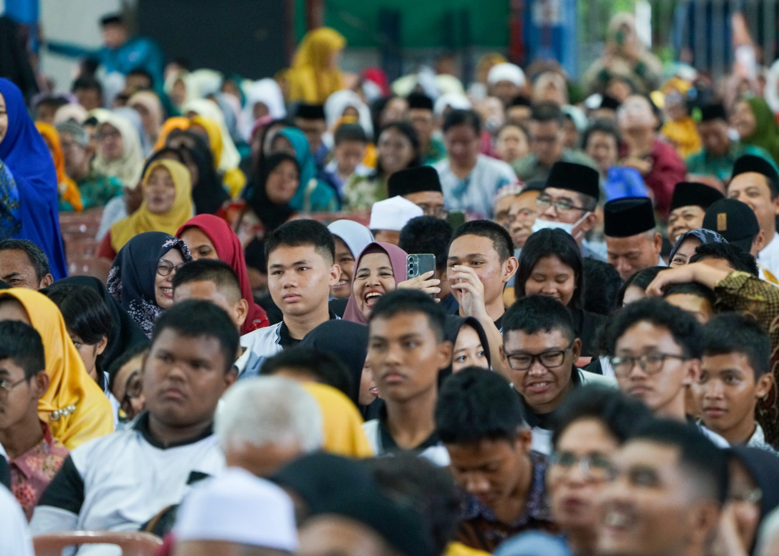 Ansar Serahkan Bantuan Rp82,55 Miliar untuk Batam Kota dan Nongsa