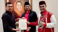 PDIP Resmi Dukung Nuryanto-Hardi Hood untuk Pilwakot Batam, Siap Tantang Amsakar-Li Claudia PDIP Resmi Dukung Nuryanto-Hardi Hood untuk Pilwakot Batam, Siap Tantang Amsakar-Li Claudia