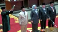 Iman Sutiawan Resmi Pimpin DPRD Kepri Periode 2024-2029