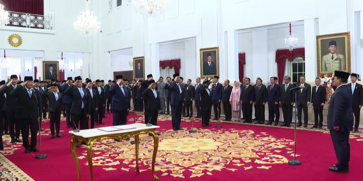 Presiden Prabowo Subianto Lantik Kabinet Merah Putih, Luhut Binsar Jadi Ketua Dewan Ekonomi Nasional