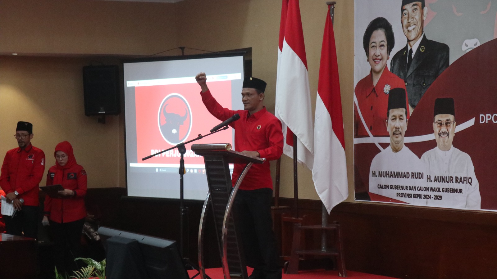 Ketua Panitia Rakercabsus PDI Perjuangan Kota Tanjungpinang.