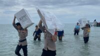 Polres Natuna Kawal Distribusi Logistik Pilkada Hingga ke Daerah Terpencil