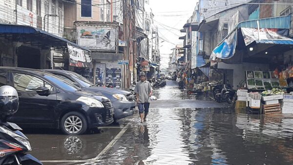 Waspada Potensi Banjir Rob di Kepri Akibat Supermoon 16 November 2024 Mendatang