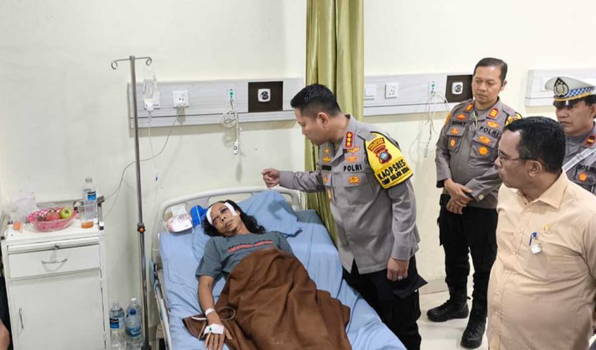 Kapolresta Barelang Kunjungi Korban Insiden Sembulang Hulu, Tegaskan Pentingnya Ketenangan