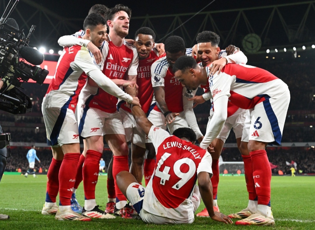 Arsenal Tampil Ganas, Bantai Manchester City 5-1