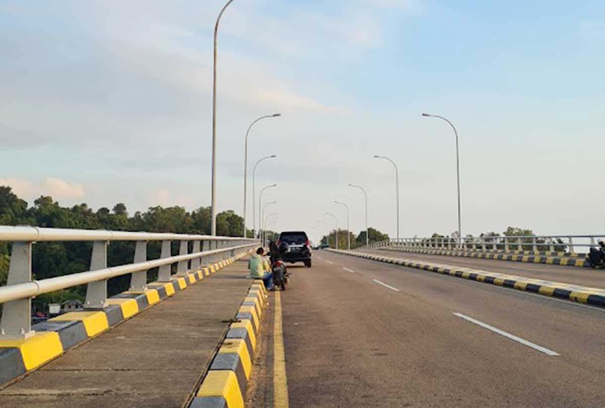 Pria Nekat Terjun dari Jembatan 4 Barelang, Tim SAR Masih Lakukan Pencarian