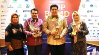 Bupati Bintan Raih Gelar TOP Pembina BUMD di Ajang TOP BUMD Awards 2025 Bupati Bintan Raih Gelar TOP Pembina BUMD di Ajang TOP BUMD Awards 2025