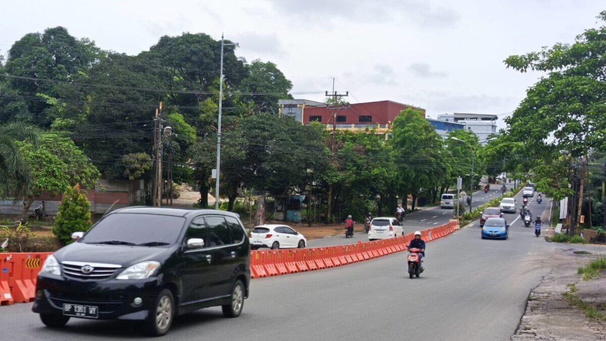 Cuaca Kepri Jumat Berawan, Waspada Hujan Disertai Petir dan Angin Kencang