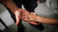 Hari Ayah Sedunia 2025, Momen Menghargai Peran Ayah, Ini Daftar Ucapan yang Menginspirasi