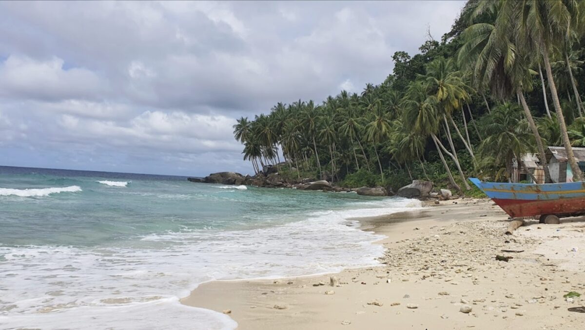 Pemkab Mempawah Keberatan Status Pulau Pengikik Masuk Kepri